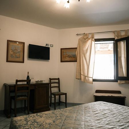 B&B Alta Marea Lipari Bagian luar foto