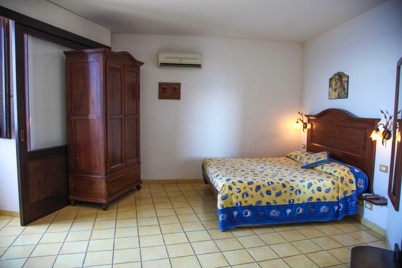 B&B Alta Marea Lipari Bagian luar foto