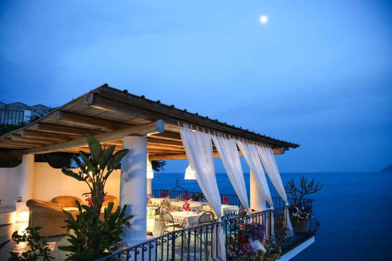 B&B Alta Marea Lipari Bagian luar foto